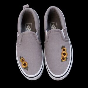 Vans Kids Gray Slip-On Sneakers with Sunflower Embroidery